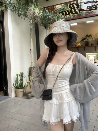 76381 Váy ren trắng