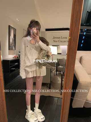 Nhãn Ngựa Đứng Cổ Áo Len Xoắn Nữ Niche Nửa Dây Kéo Retro Thêu