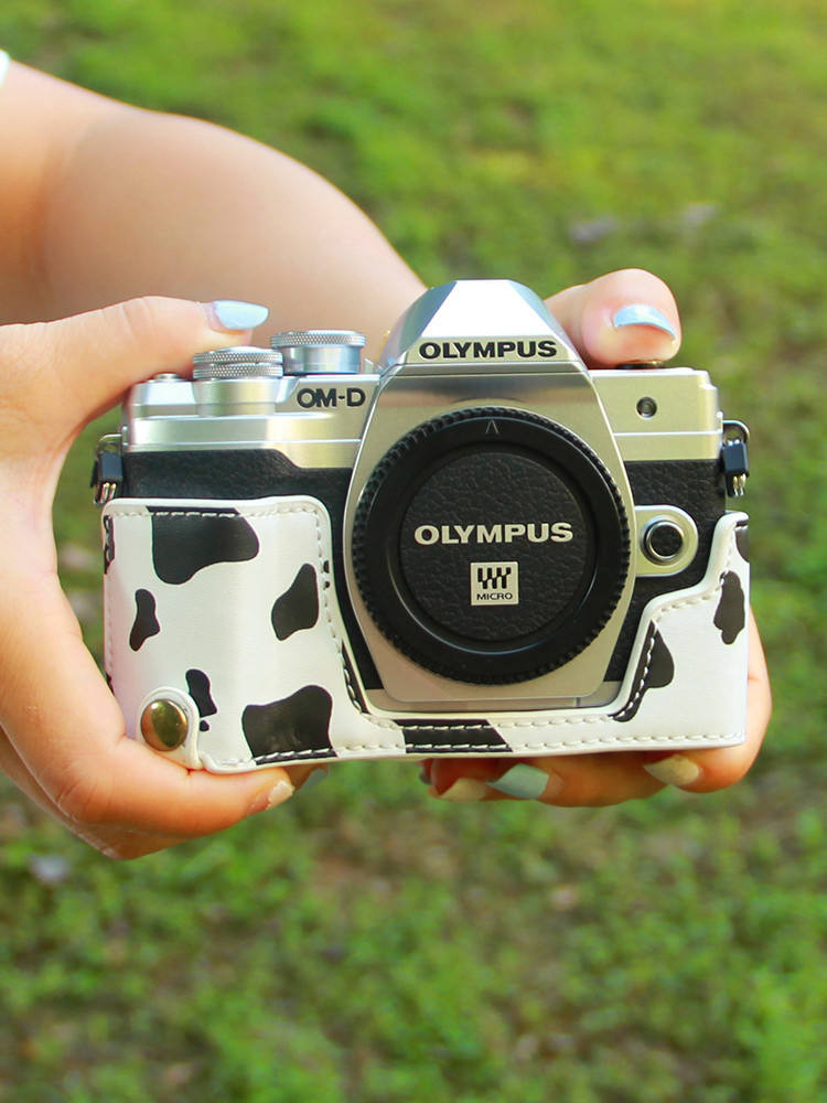 Thích Hợp Cho Olympus EP7 Base OM5 EM5 Vỏ Da Thế Hệ Thứ Ba EM10 Nửa Bộ Em5 Túi Máy Ảnh Thế Hệ Thứ Ha