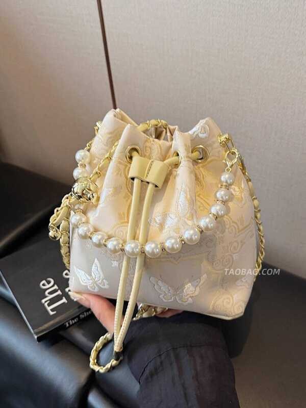 Buwei Siêu Nóng Niche Túi Thêu Nữ 2025 Phong Cách Mới Mùa Hè Dây Xích Túi Mới Trung Quốc Cổ Hanfu Tú