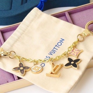 Lv 2024 Sáng Tạo Mới Cao Cấp Hướng Dương Đôi Búp Bê Mặt Dây Chuyền Nam Châm Khóa Móc Khóa Ngang Đa Năng