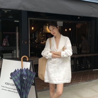 Hàn Quốc Hàn Quốc Sang Trọng Đầu Thu Pháp Thiết Kế Phù Hợp Với Cổ Áo Ren Rời Tôn Dáng Giữa Chiều Dài Túi Áo Sơ Mi Nữ