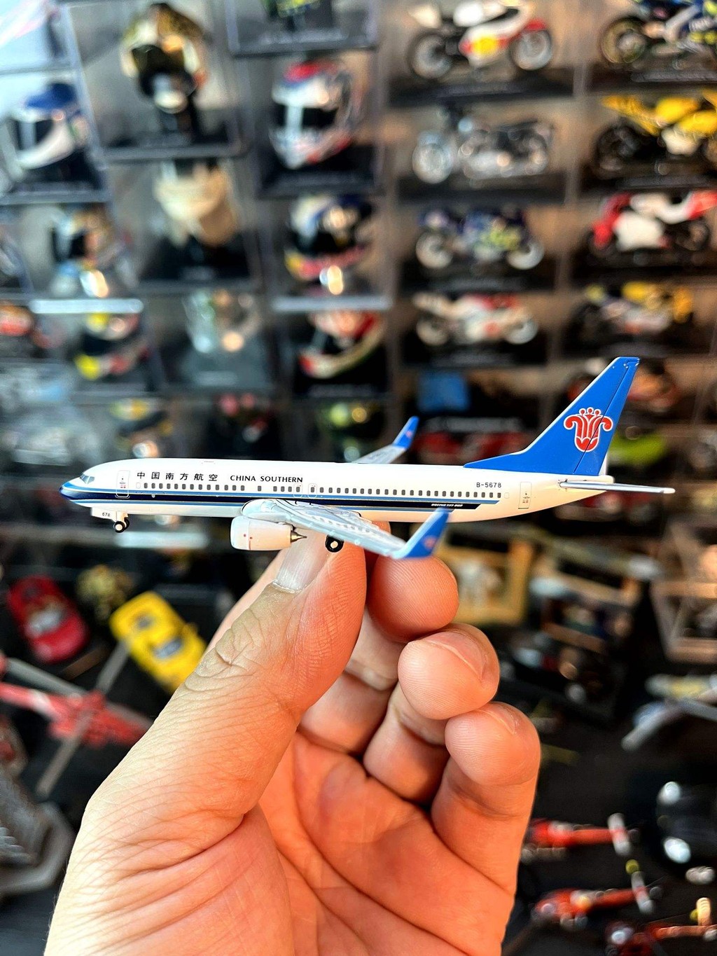 [Ảnh thật/Sẵn]  1: Máy bay hợp kim quy mô 400 Boeing 737-800 Máy bay chở khách Model Airlines Airli