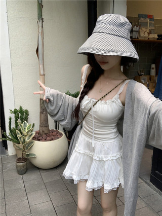 76381 Váy ren trắng