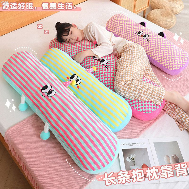 Order💯 Những chiếc gối dài dễ thương đang ngủ trên giường ngủ giường ngủ bên giường ngủ bên cạnh g