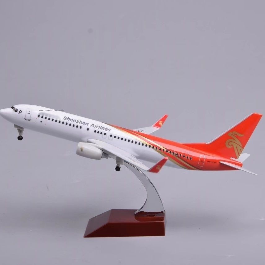 20Tàu bay Boeing của hãng hàng không Centimeter Deep B737Mô hình máy bay Shenzhen Airlines, quà tặn