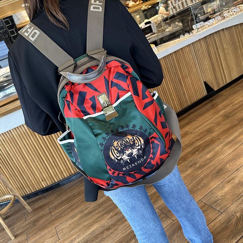 Trong kho Ba lô Túi du lịch bằng vải Oxford thông thường chứa ba lô máy tính trong vòng 15,6 inch | BigBuy360 - bigbuy360.vn