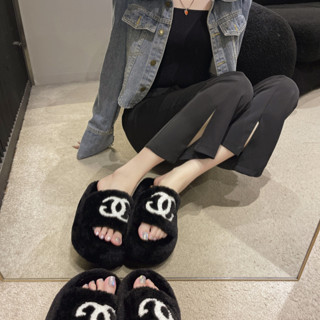  Dép xỏ ngón lông xù Xiaoxiangfeng 8cm dành cho nữ Dép xỏ ngón màu trắng đen mới ~ Mùa thu đông mặc 