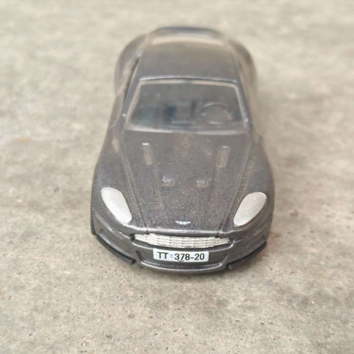 Corgi Paparazzi 1 / 53 Aston Martin dbs007