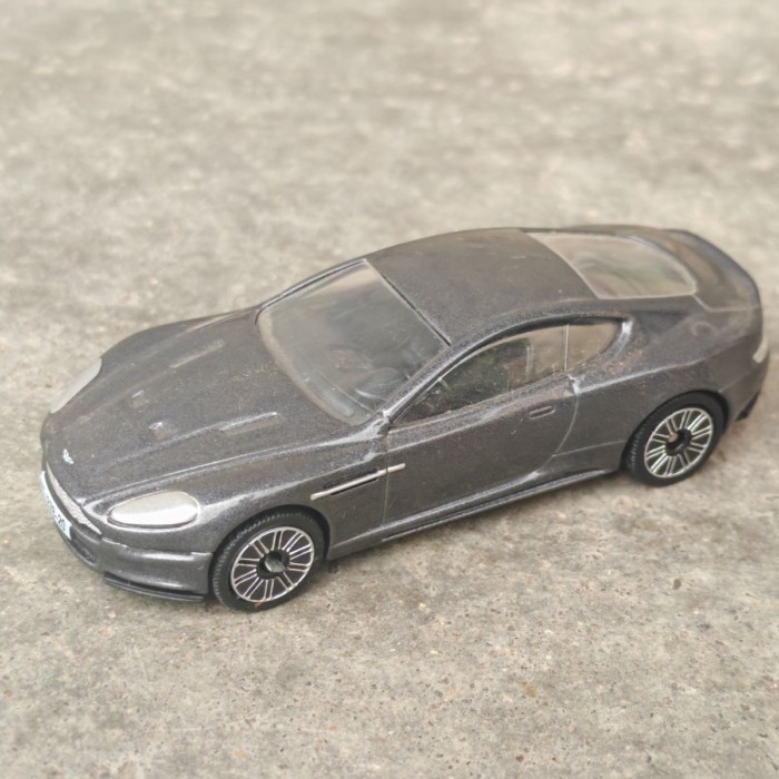 Corgi Paparazzi 1 / 53 Aston Martin dbs007