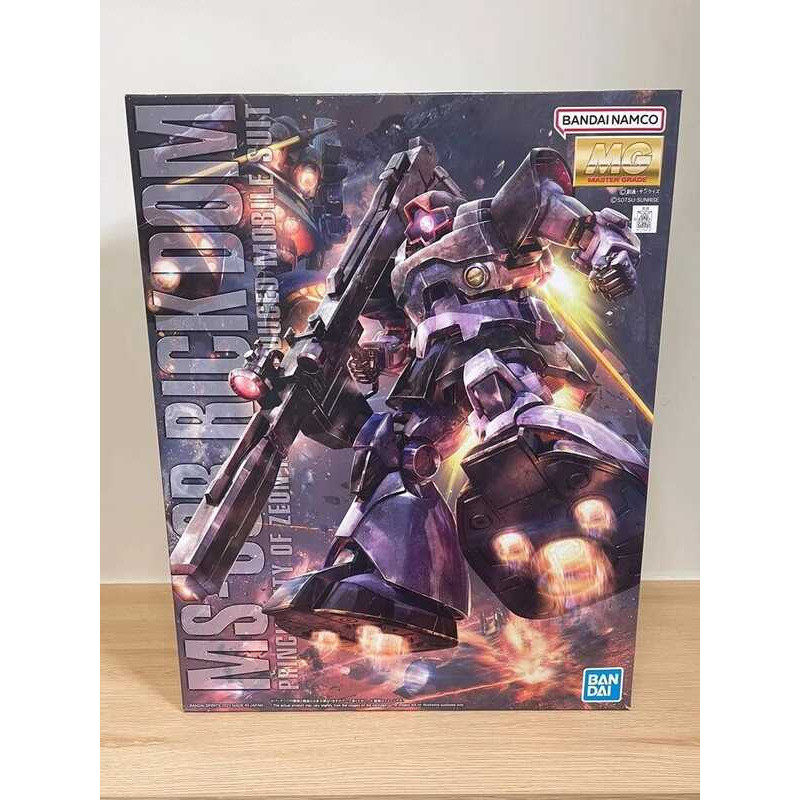Mô hình lắp ráp BANDAI MG218 MS-09R RICK DOM 18cm