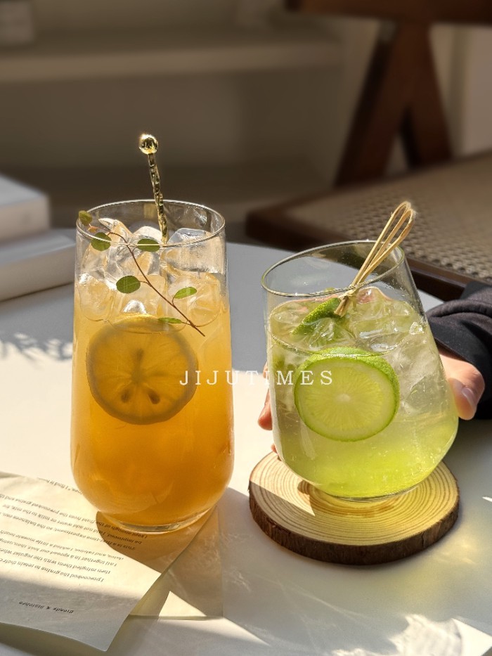 Hàng sẵn có ~ ins Influencer Glass Drink Cup sang trọng Drink Cup Soda Water Cup Sparkling Wine Glas