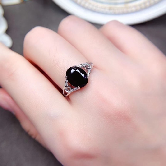 Nhẫn Spinel Đen nữ thiết kế mở, phong cách sang trọng