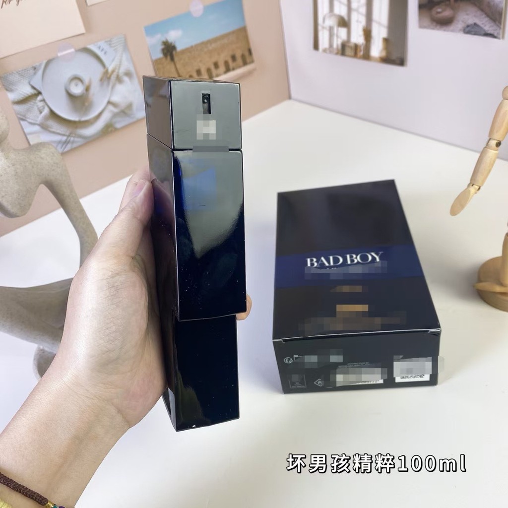 [Lựa chọn đặc biệt của Shopee] Nước hoa trang trọng Việt Nam Bad Boy Electric Light Edition Essence 