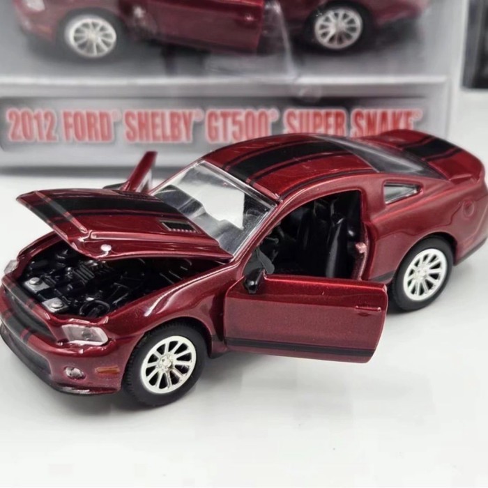 Đèn xanh 1: 64 Ford Mustang Shelby Super Snake Shelby GT500 Mẫu xe hợp kim