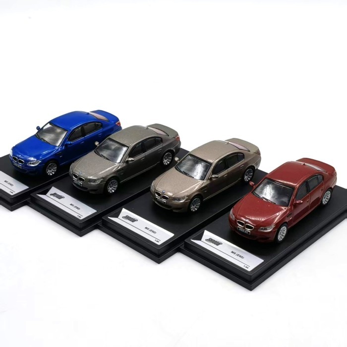 T / Shadow 1: 64 BMW M5 E60 Mô Phỏng Hợp Kim Xe Mô Hình Thành Phẩm Bộ Sưu Tập Tĩnh Đồ Trang Trí Ngoà