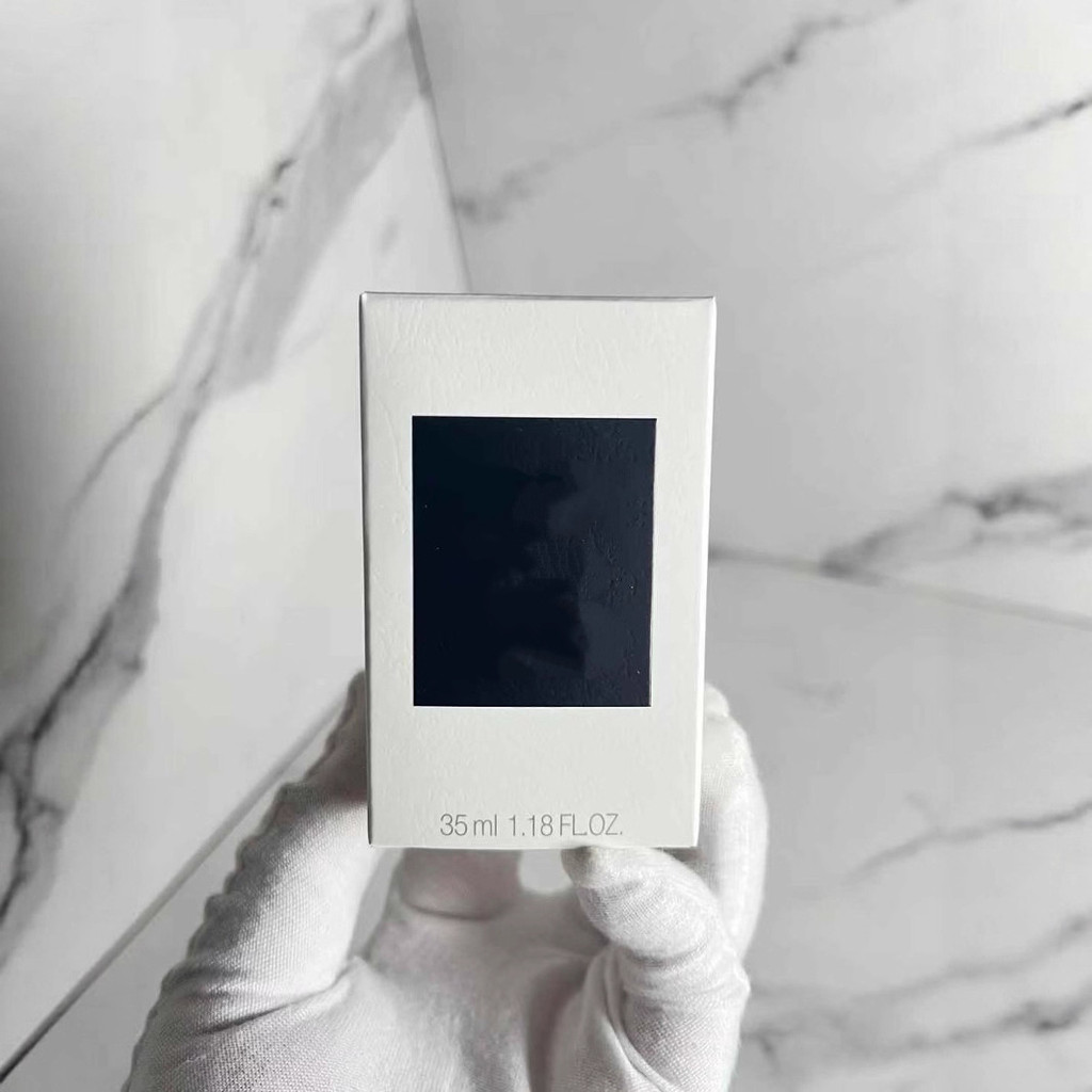 Nhà máy bán chạy thời trang 2026 / Murakami Chai vuông nhỏ dạng lỏng nền 35ml Phiên bản phun sương m