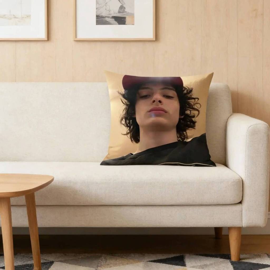 Finn Wolfhard Hai Mặt Gối Mike Wheeler In Đệm Vỏ Mềm Polyester Trang Trí Gối Cho Sofa Giường Người H