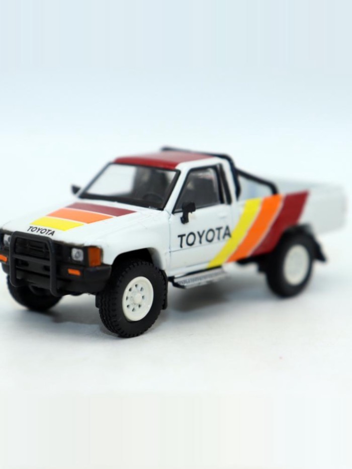 Ngoài In Mẫu Xe Para64 Hợp Kim Xe 1 64 1984 Toyota Hilux Hellax Bán Tải Vận Chuyển Mô Hình Trang Trí