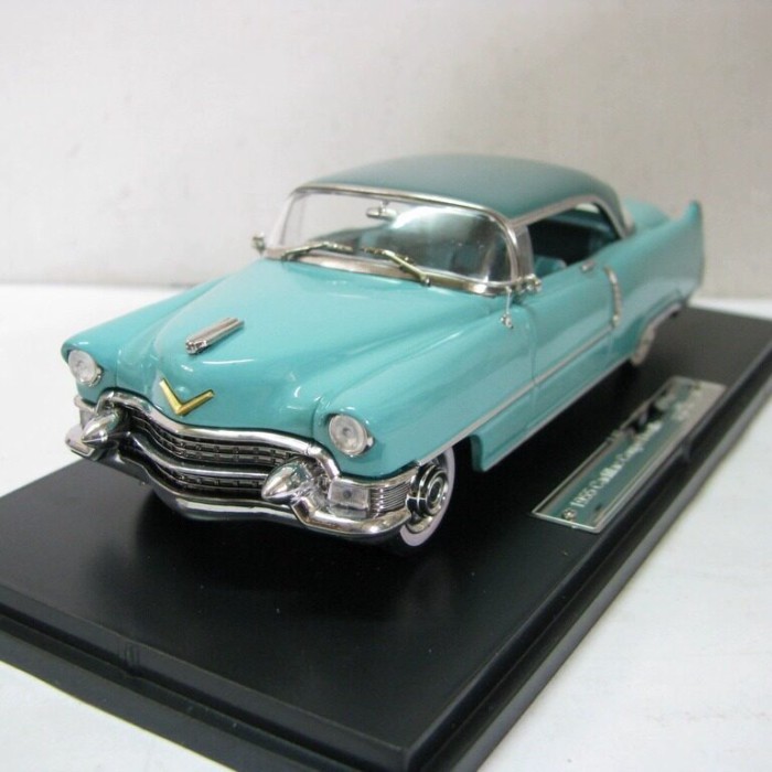 GFCC 1: 43 1955 Cadillac Coupe DeVille Cadillac Light Green Emerald Green Roof Car Model