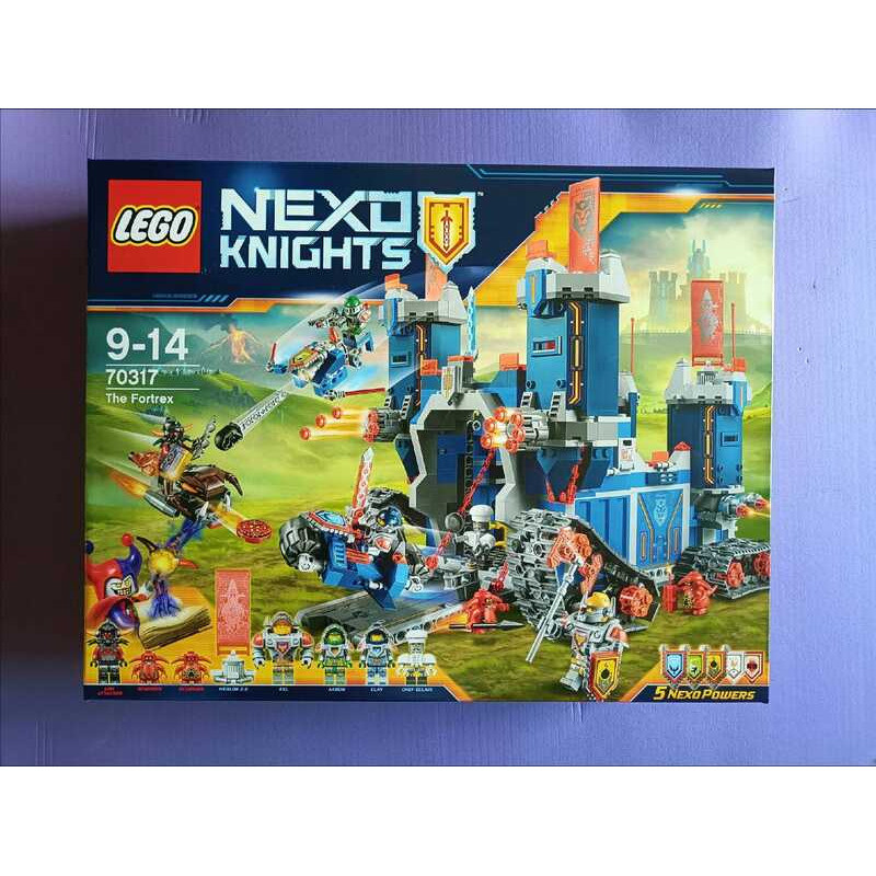 LEGO 70317 Tương Lai: Pháo Đài Di Động Công Nghệ Cao Của Hiệp Sĩ