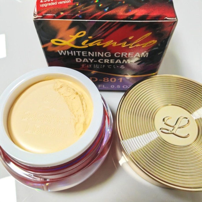 Brightening Day Cream Night Cream Trẻ hóa da Brightening Morning Cream Beauty Cream Morning Evening 