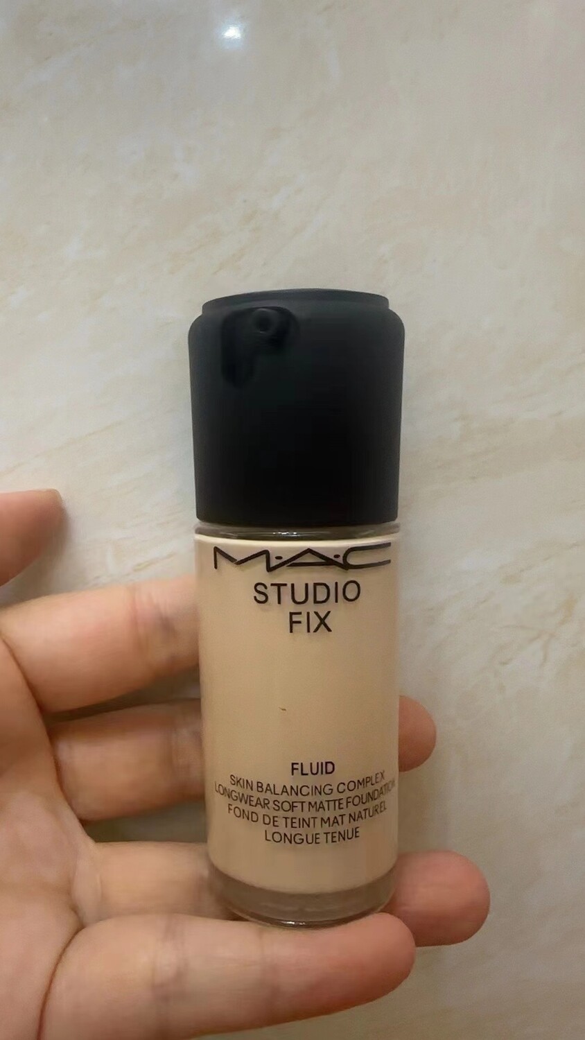 Bắn thật❤ 30 Phiên Bản Mới MAC Tùy Chỉnh Kem Nền Dạng Lỏng Không Vuốt 6 Màu NW11-N11-N12-NC15-N18-NC