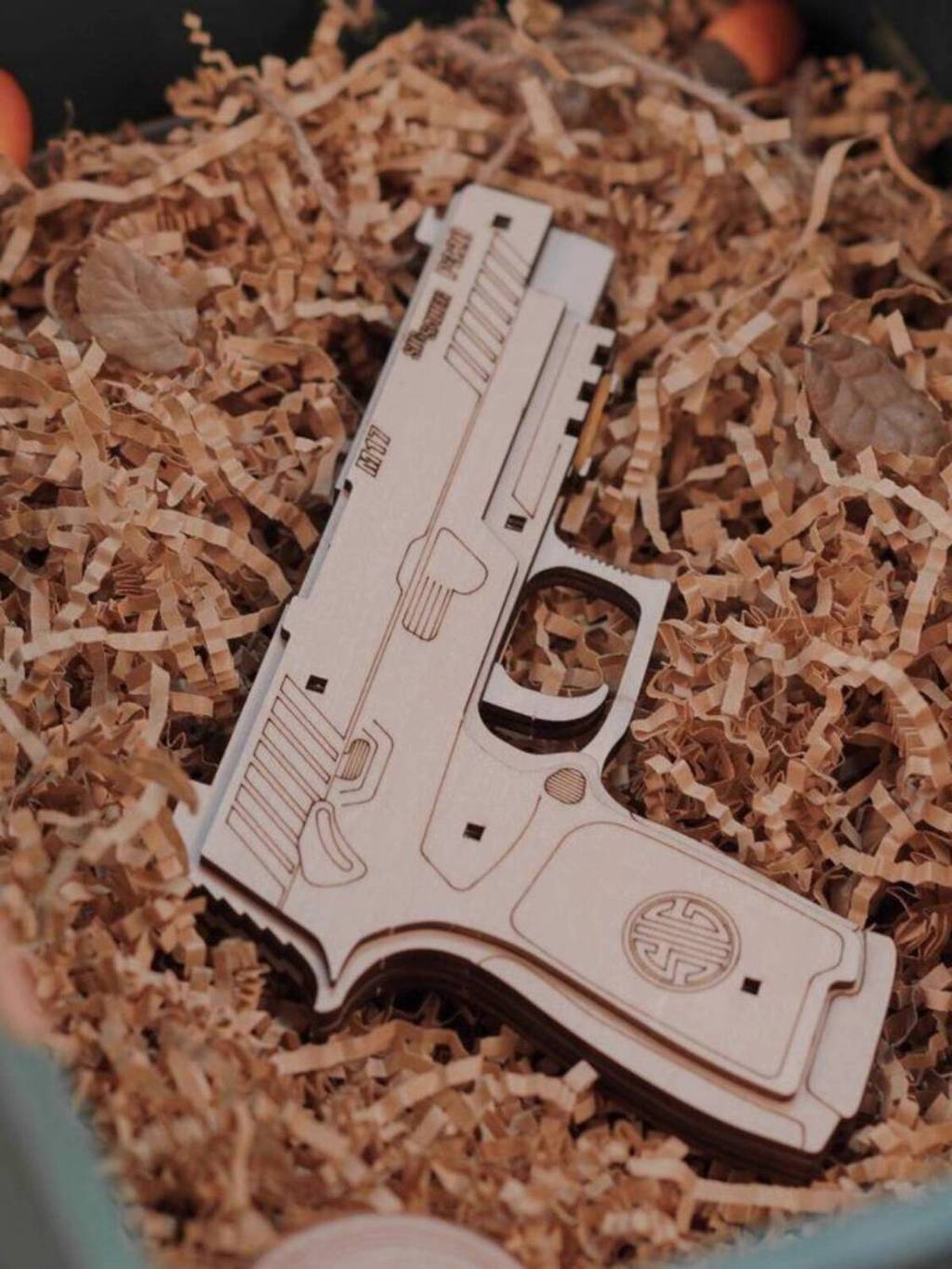 Khối xây dựng bằng gỗ Súng dây cao su Mô hình lắp ráp Desert Eagle Đồ chơi giáo dục DIY 3D PUBG CGS