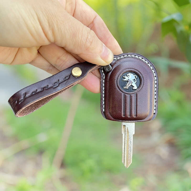 Thích hợp cho Peugeot Django Django 150 Xe Máy Chìa Khóa Da Bò Móc Khóa Bảo Vệ Handmade