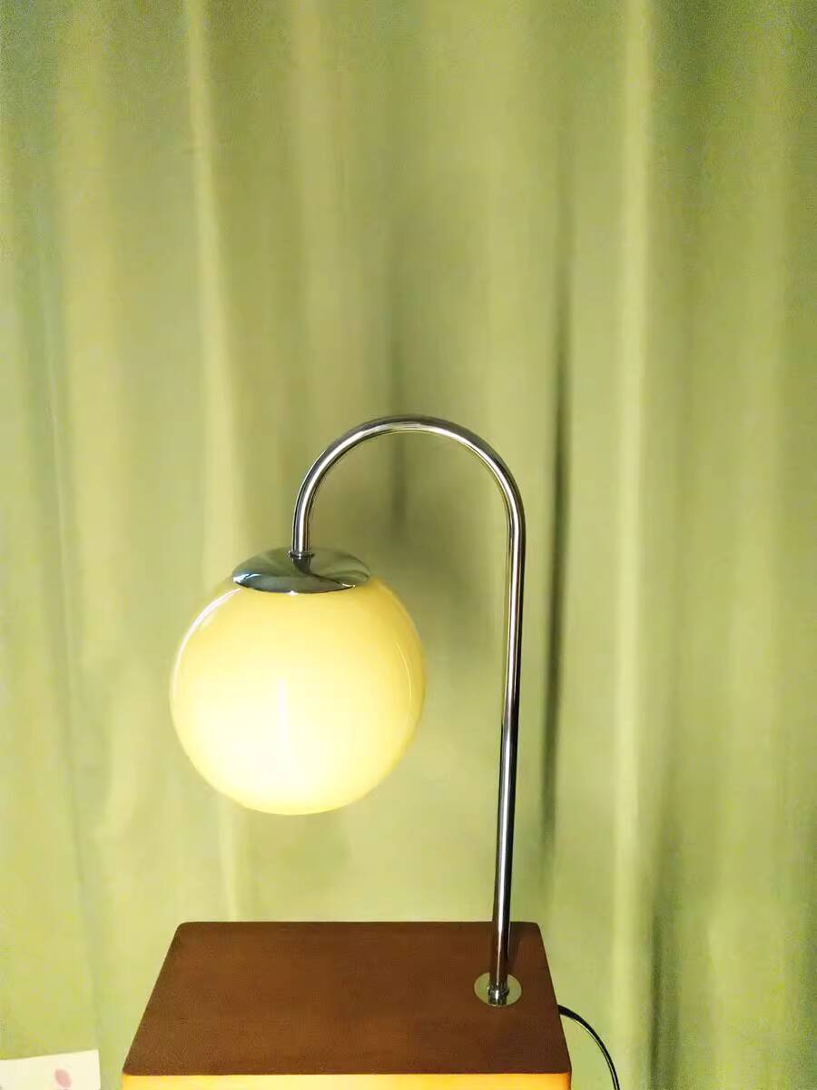 Đèn sáp thơm vintage màu kem, bàn retro Margiela Mason Bauhaus, ngủ hỗ trợ giấc ngủ, đèn tạo không