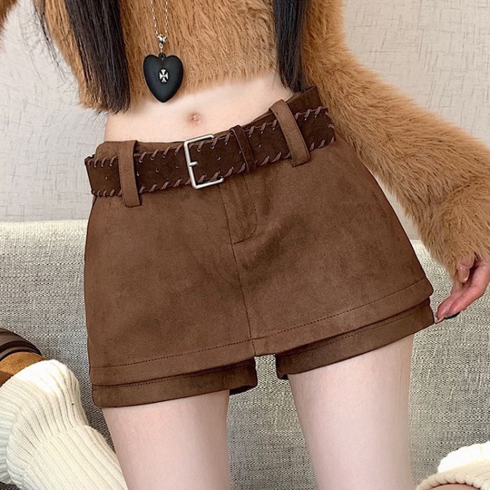 Không cần váy da hươu, hot girl cạp cao diện quần culotte ngắn chữ A ôm sát mông | BigBuy360 - bigbuy360.vn