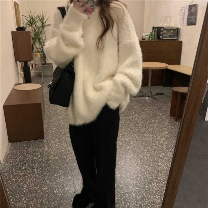 Áo len chui đầu cổ tròn nhung nhung dành cho nữ mùa đông bên ngoài mặc rộng Plus nhung dày dệt kim  | BigBuy360 - bigbuy360.vn