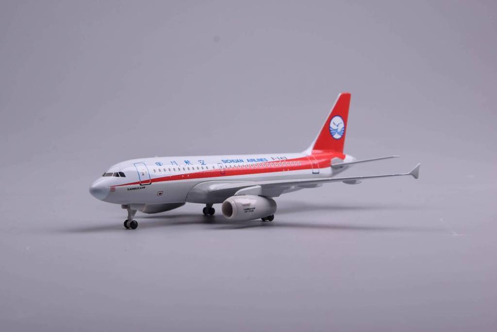 Mô máy bay Sichuan Airlines A319, mô hình tương tự của thuyền trưởng Trung Quốc 3U8633 với bộ phận