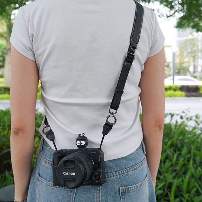 Thích Hợp Cho Canon R50v Vỏ Bảo Vệ Da Retro Nửa Bộ Đế EOS R50v Micro Đơn Di Động Dây Đeo Cổ Tay Chốn