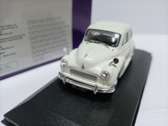 Corgi Paparazzi 1 43 Morris Mini Car Model Morris Minor 1000 1966 Trắng