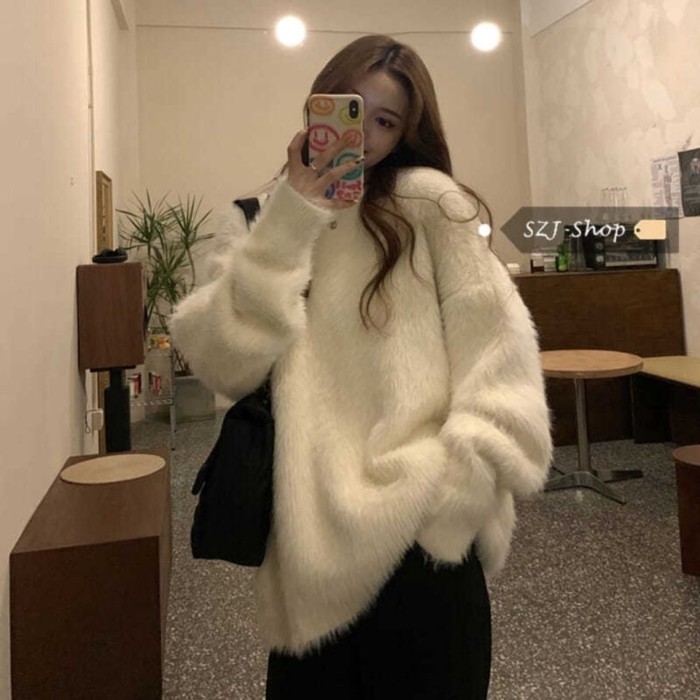 Áo len chui đầu cổ tròn nhung nhung dành cho nữ mùa đông bên ngoài mặc rộng Plus nhung dày dệt kim  | BigBuy360 - bigbuy360.vn