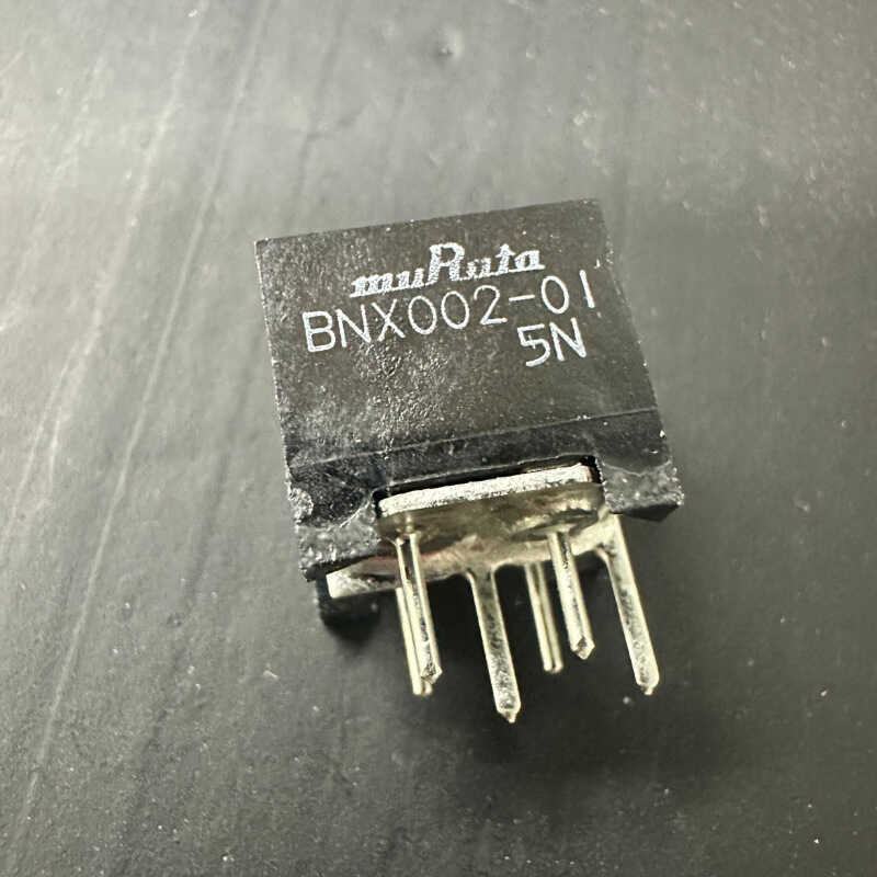 BNX002-11 BNX002-01 muRata muRata EMI Lọc RC, LC Mạng Thương Hiệu Mới