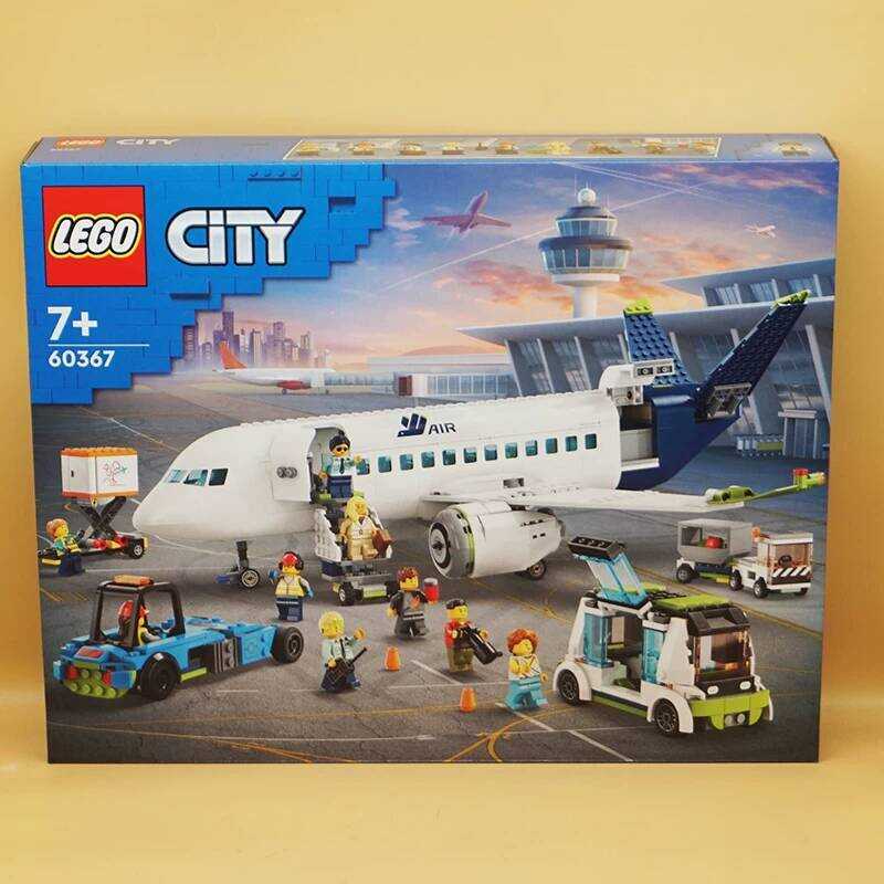 LEGO 60367 Đồ chơi lắp ráp máy bay chở khách dòng City Series