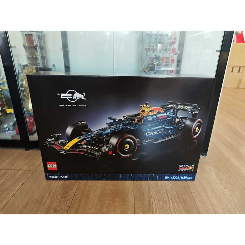 LEGO 42206 Technic F1 Red Bull RB20, sản phẩm chính hãng.