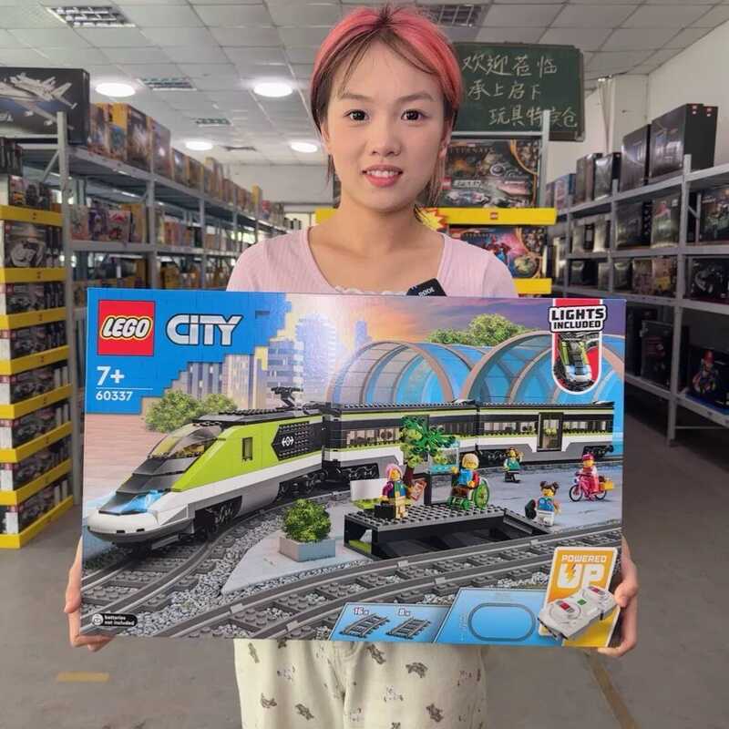 LEGO 60337 Bộ Hành Khách Nhanh Thành Phố, Xe Lửa Điều Khiển Từ Xa, Đồ Chơi Xếp Hình