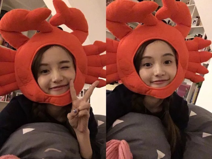 · · · [SẴN SÀNG] ins Lin Xiaozhai Cùng Phong Cách Kìm Cua Lông Đỏ Mũ Đội Đầu Cua Sang Trọng Ishihara