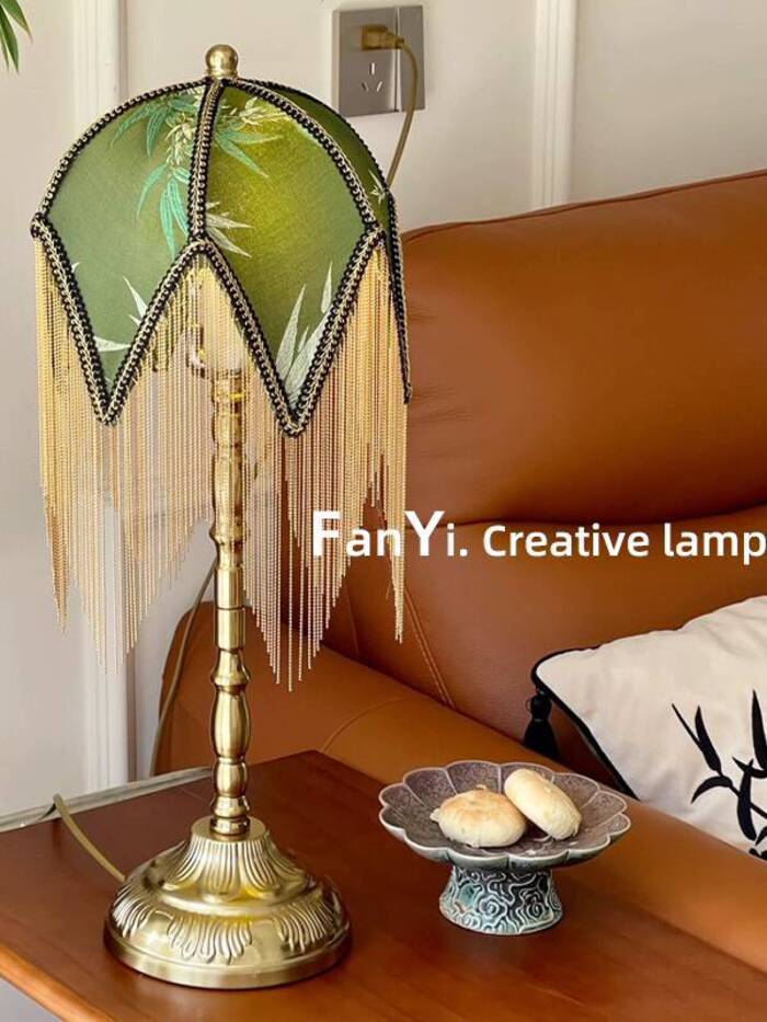 [SALE SỐC]  Đèn tua rua ngủ Pháp Fanyi, đèn bàn trang trí sang trọng cho phòng khách, không khí ret