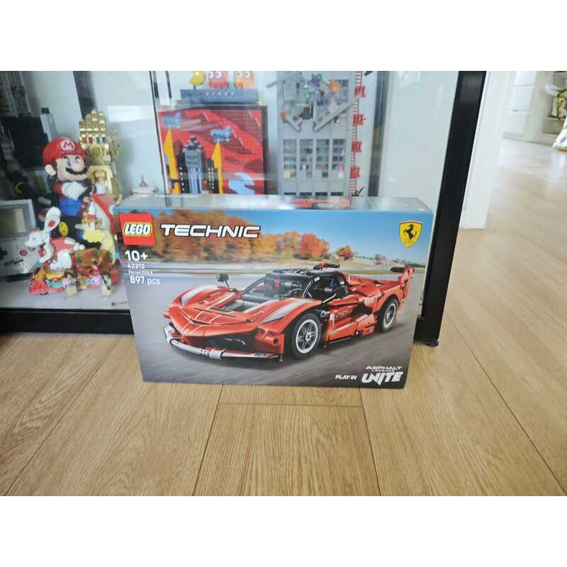 LEGO 42212 Xe đua cơ khí Ferrari FXX K, Chính hãng, Mới nguyên, Chưa mở hộp.