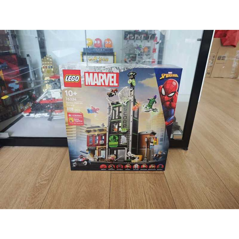 LEGO76324 Bộ sưu tập Marvel Người Nhện đấu với Bác sĩ Octopus của Oscorp