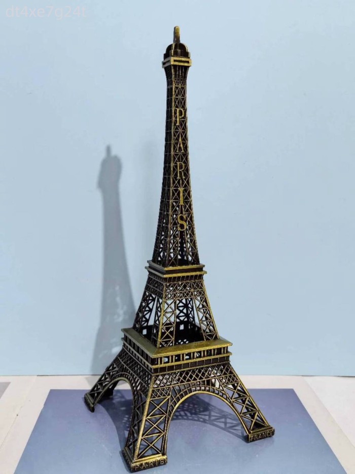 [SALE] Mô hình Eiffel, tháp Eiffel Paris, đồ thủ công sáng tạo quà lưu niệm du lịch, trang trí bàn