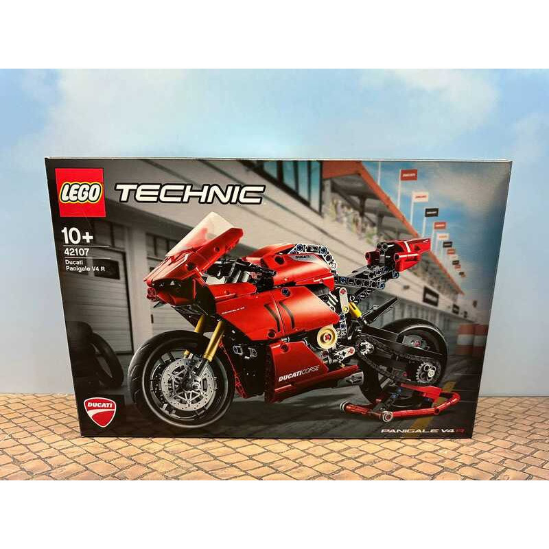 LEGO 42107 Ducati Panigale V4 R
