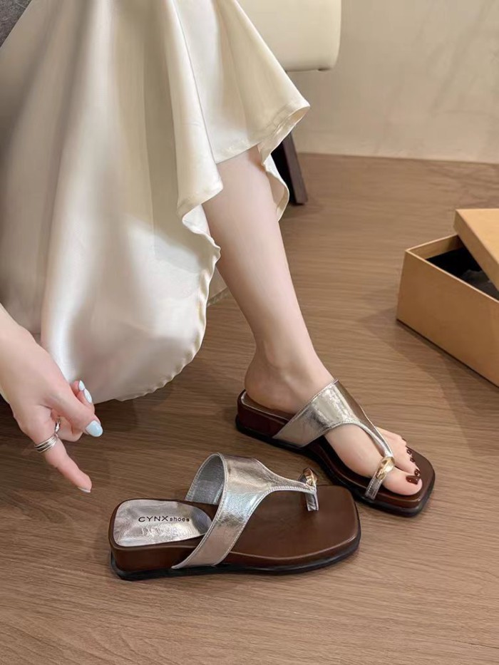 Beautiful Thick-soled Wedge-heeled Slippers For Women's Summer Outer Wear, New Style High-end