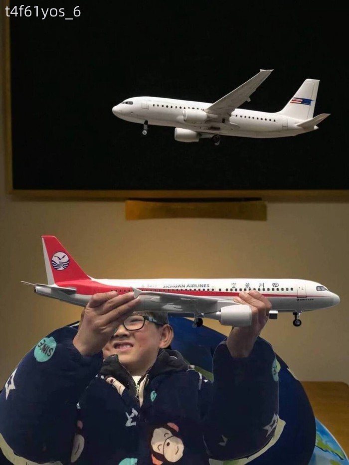 [SALE SỐC]  Mô hình A319 có bánh xe và đèn, hãng hàng không Tứ Xuyên 3U8633, mô phỏng thực tế, cùng