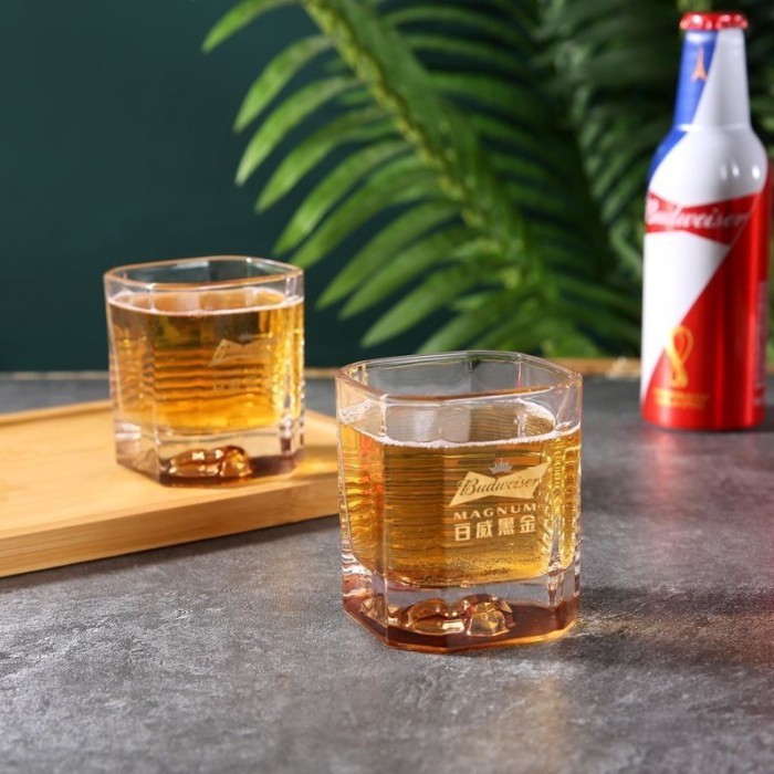 Xác thực Budweiser vàng đen da báo đầu bia cao cấp cốc Internet nổi tiếng hình lục giác cá tính rượ