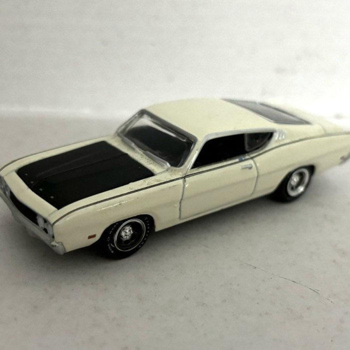 JL 1: 64 Johnny Lightning Golden Classic Muscle Car 1969 Ford Durling Sanbao Out of Print Car Model